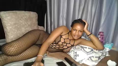 EVA online show from December 2, 10:05 am