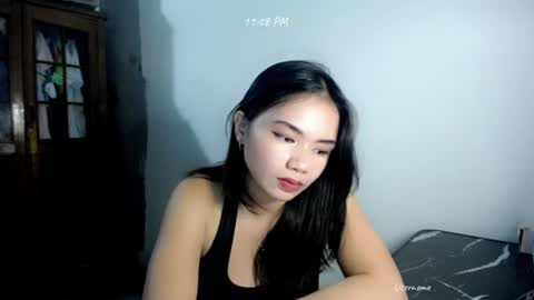 shy_innocent_girl online show from July 4, 3:08 pm