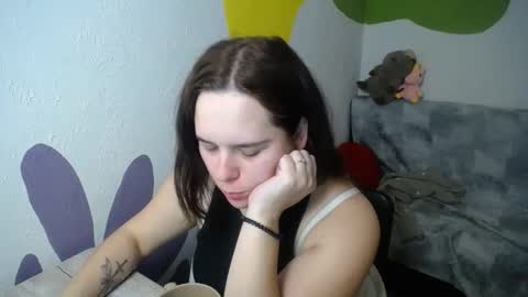 shy_lil online show from October 27, 4:24 pm