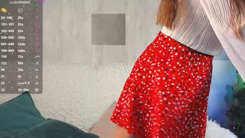 Snapshot of shy_starlight chatting on January 6, 8:46 am Melanie online show from January 6, 8:46 am