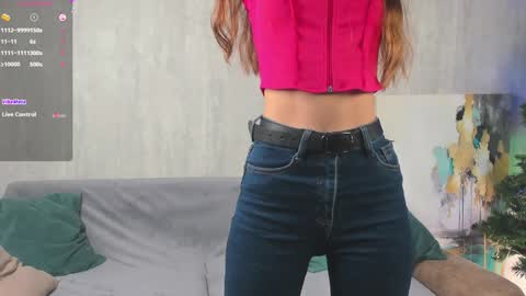 Snapshot of shy_starlight chatting on January 8, 9:42 am Melanie online show from January 8, 9:42 am