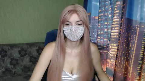 Sophie 3 online show from July 21, 5:52 am