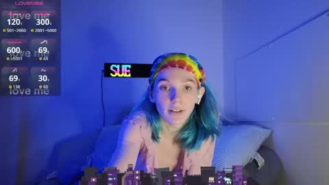 Hippie online show from June 4, 3:49 pm