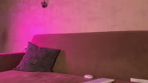 Amelia online show from January 18, 7:21 pm