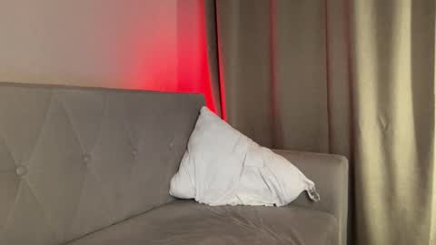 Amelia online show from March 18, 7:30 pm