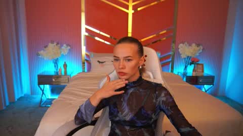 Snapshot of shyysiren chatting on September 11, 6:25 am shyysiren online show from September 11, 6:25 am