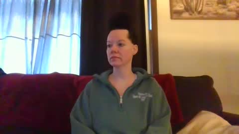 Snapshot of sidneyraee chatting on December 25, 3:17 pm Mrs. St. Patrickk online show from December 25, 3:17 pm