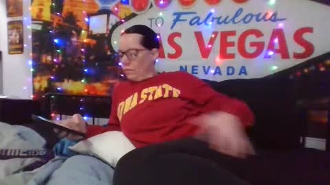 Snapshot of sidneyraee chatting on January 27, 5:15 pm Mrs. St. Patrickk online show from January 27, 5:15 pm