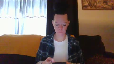 Snapshot of sidneyraee chatting on December 29, 5:01 pm Mrs. St. Patrickk online show from December 29, 5:01 pm