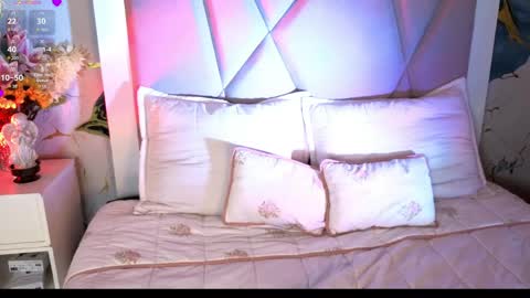 Sienna Desieree online show from April 11, 11:03 am