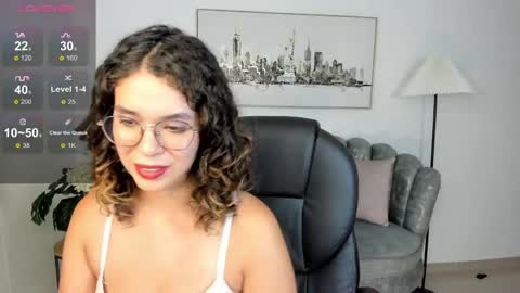 siiena online show from May 15, 10:56 pm