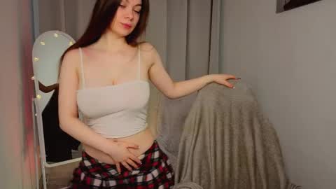 siennasayss online show from April 16, 5:30 am