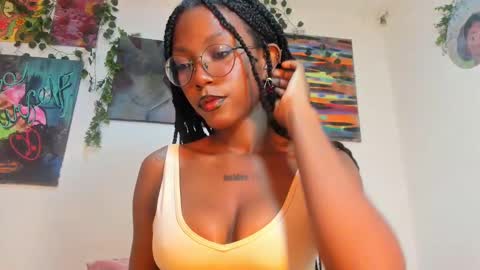 Snapshot of silverosequeen chatting on January 18, 10:49 am silverosequeen online show from January 18, 10:49 am