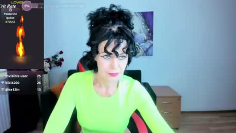 Silvia Wallec online show from August 3, 9:04 am