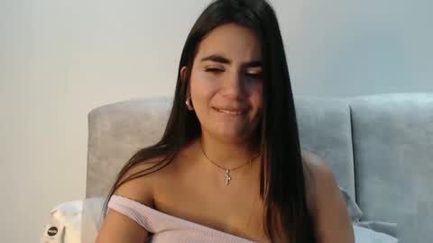 Snapshot of silviecollins chatting on September 22, 12:42 am Silvie online show from September 22, 12:42 am