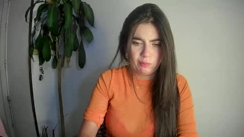 Snapshot of silviecollins chatting on January 16, 12:02 am Silvie online show from January 16, 12:02 am