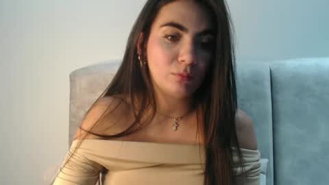 Snapshot of silviecollins chatting on September 25, 3:27 am Silvie online show from September 25, 3:27 am