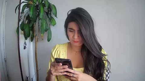 Snapshot of silviecollins chatting on January 7, 3:44 pm Silvie online show from January 7, 3:44 pm