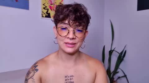 Sim. online show from September 15, 11:51 am