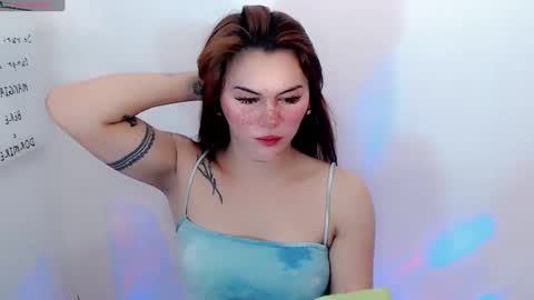 Snapshot of simplepinayx chatting on January 6, 6:14 am call me nath online show from January 6, 6:14 am