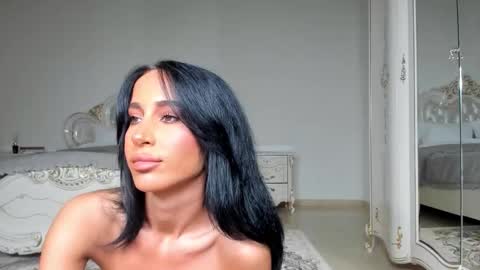 C online show from November 25, 9:26 pm