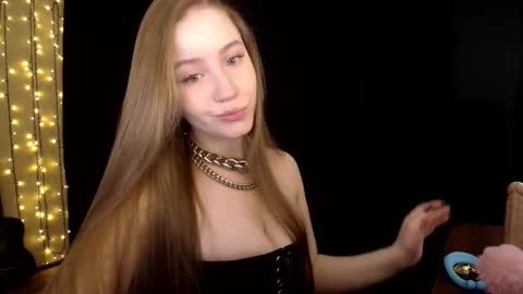 Sindi online show from November 8, 6:57 pm