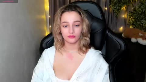 Snapshot of sinty_noria chatting on March 4, 1:34 am Sinty Noria online show from March 4, 1:34 am