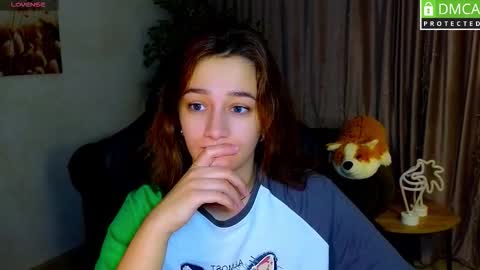 Snapshot of sinty_noria chatting on October 6, 1:00 am Sinty Noria online show from October 6, 1:00 am