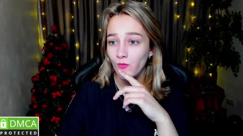 Snapshot of sinty_noria chatting on December 23, 1:40 am Sinty Noria online show from December 23, 1:40 am