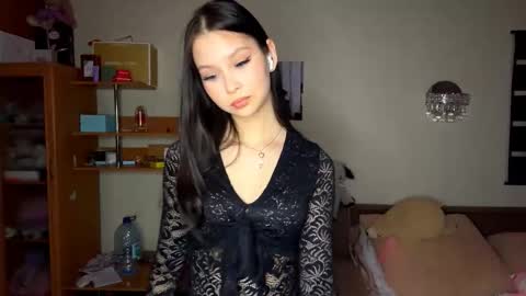 Emma online show from December 2, 11:56 am