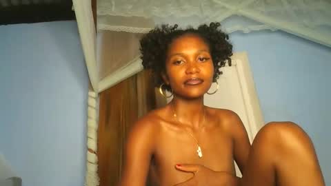 sissi0325 online show from February 11, 6:53 pm