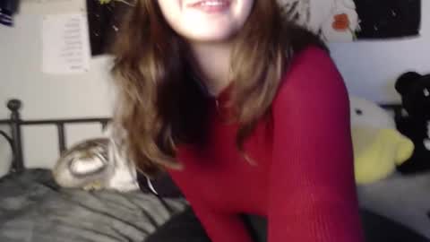 sk8t3rgurl online show from November 11, 5:03 am