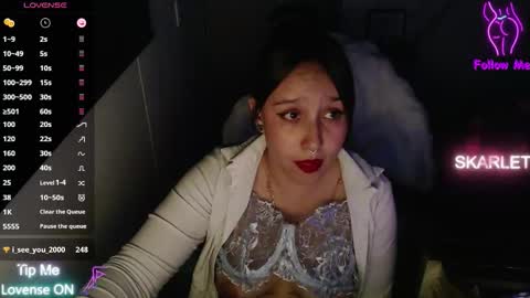 Snapshot of skarlet_adams chatting on October 2, 11:43 pm Alice online show from October 2, 11:43 pm