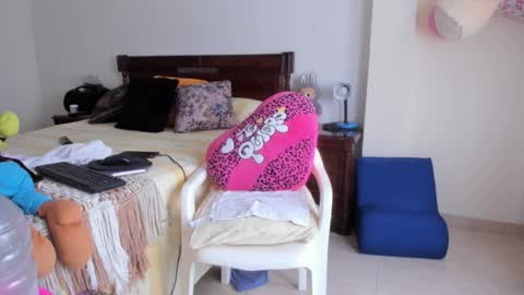 Skarleth King online show from February 28, 6:51 pm