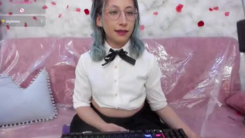 Skarlet  online show from September 25, 7:51 am