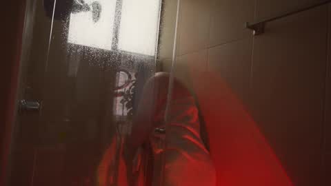 Im Scarlett  ONLINE  5pm-10pm NYC time  online show from December 18, 6:23 pm