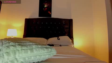 Snapshot of skay_hot chatting on September 25, 11:35 pm Skay online show from September 25, 11:35 pm