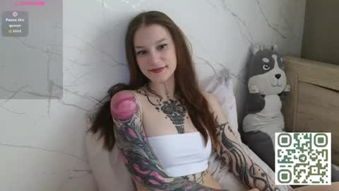 Skinny littledevil online show from July 4, 12:50 am