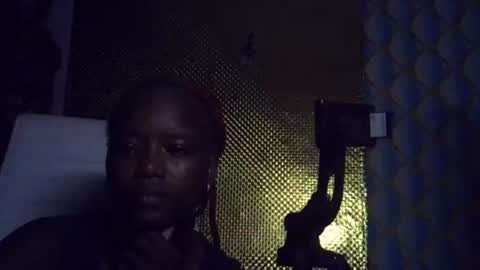 Linda independent model online show from July 28, 12:52 am