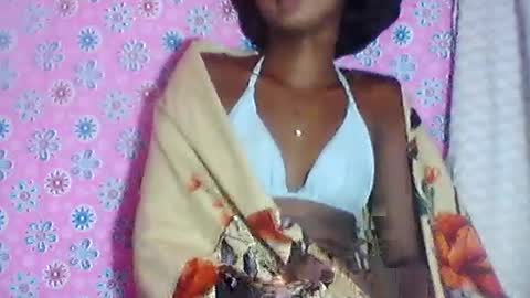 skinygirl2 online show from June 19, 9:24 am