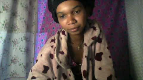 skinygirl2 online show from July 31, 6:20 pm