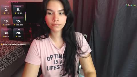 Snapshot of sky_lover_ chatting on October 8, 9:57 am Sky online show from October 8, 9:57 am