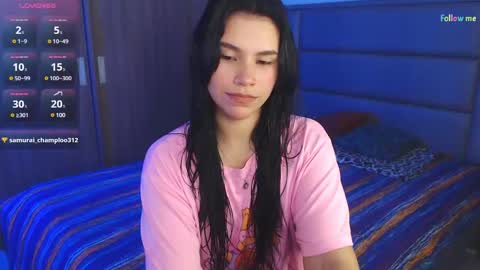 Snapshot of sky_lover_ chatting on December 23, 3:01 pm Sky online show from December 23, 3:01 pm