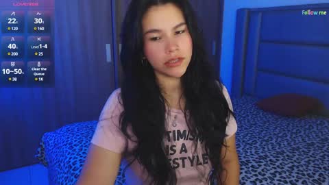 Snapshot of sky_lover_ chatting on January 23, 8:57 am Sky online show from January 23, 8:57 am