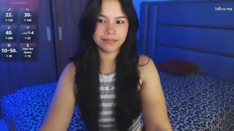 Snapshot of sky_lover_ chatting on February 7, 8:55 am Sky online show from February 7, 8:55 am