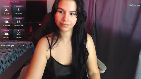 Snapshot of sky_lover_ chatting on September 24, 10:47 am Sky online show from September 24, 10:47 am
