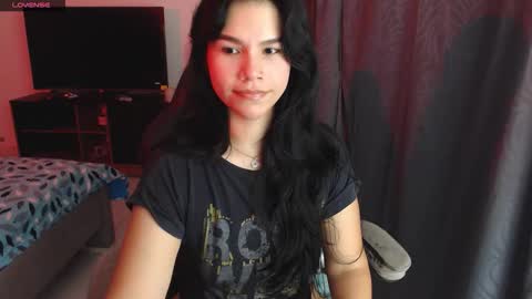 Snapshot of sky_lover_ chatting on September 22, 9:19 am Sky online show from September 22, 9:19 am