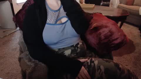 SKYLE   online show from September 8, 10:42 pm