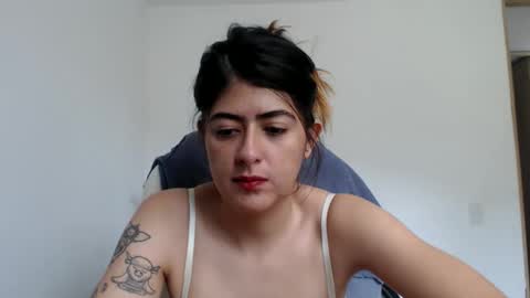 Skyler online show from June 5, 4:24 pm