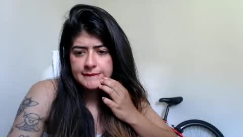 Skyler online show from June 22, 5:32 pm